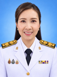 นางวันวิสาข์ วังชุมทอง
